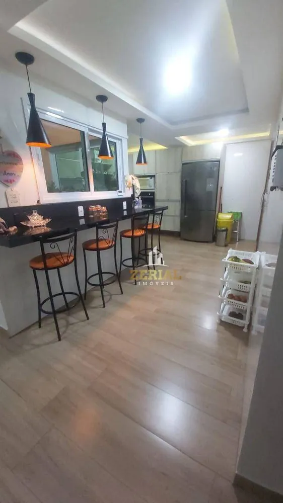 Sobrado, 3 quartos, 270 m² - Foto 3