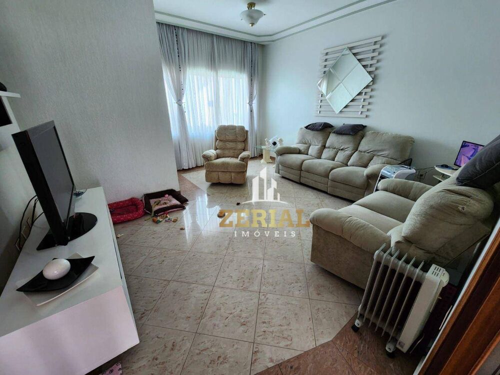 Sobrado, 3 quartos, 445 m² - Foto 1
