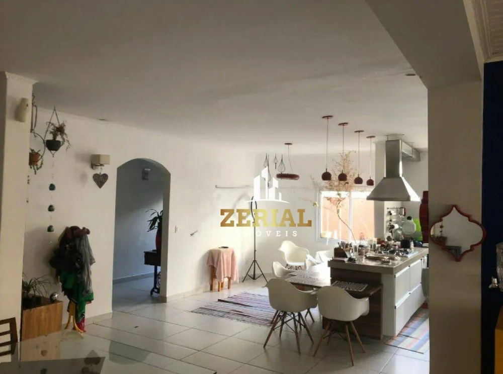 Sobrado, 3 quartos, 270 m² - Foto 3