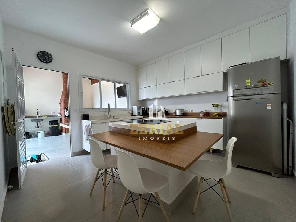 Casa à venda com 2 quartos, 116m² - Foto 3