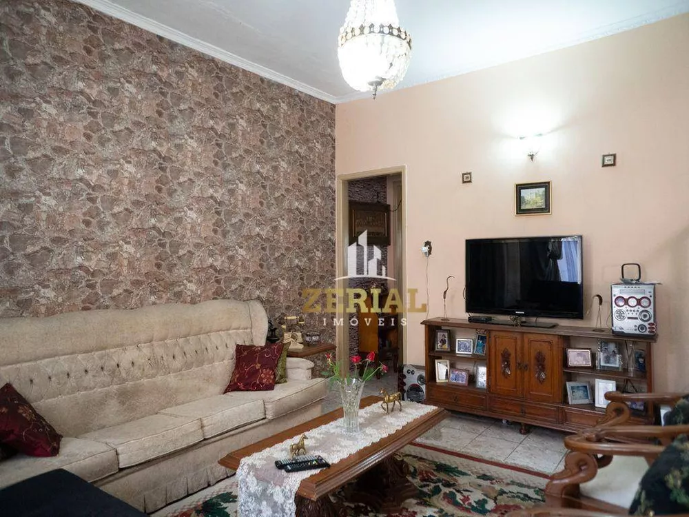 Casa, 3 quartos, 200 m² - Foto 1