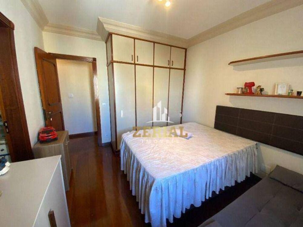 Apartamento à venda com 4 quartos, 254m² - Foto 4