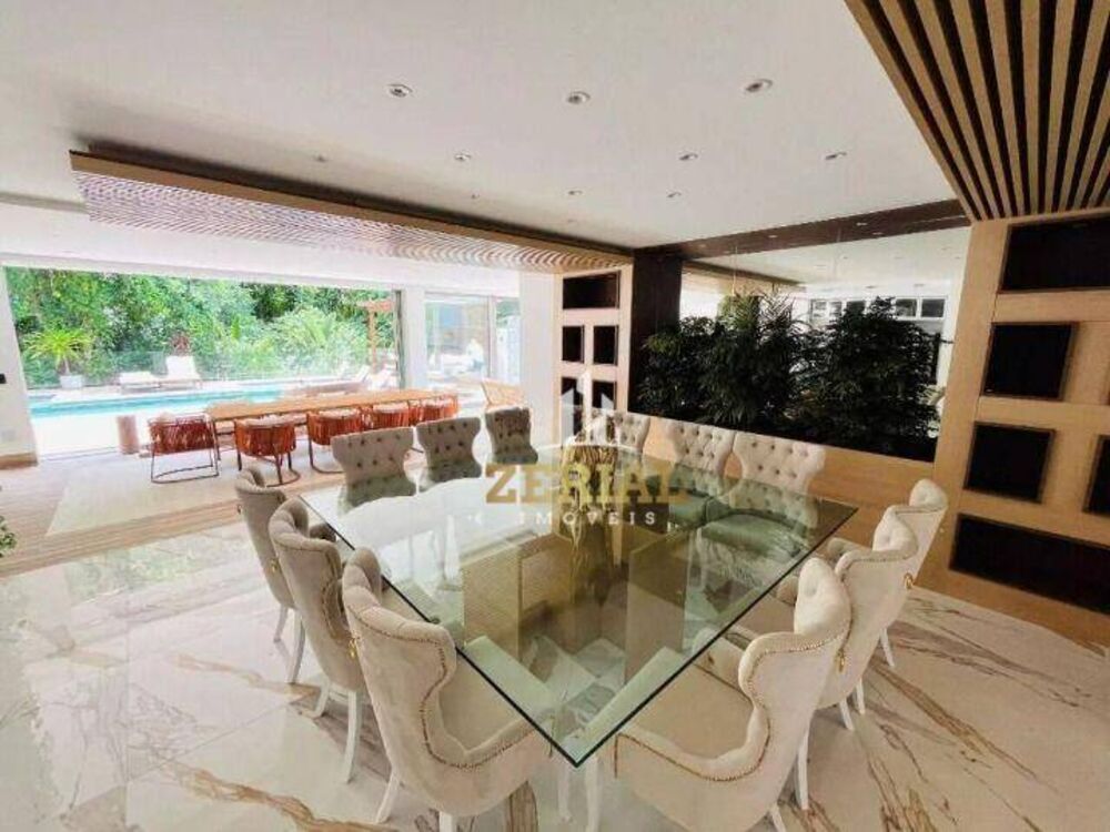 Casa à venda com 6 quartos, 830m² - Foto 2