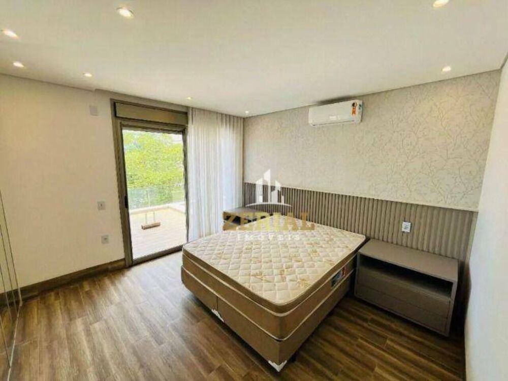 Casa à venda com 6 quartos, 830m² - Foto 4