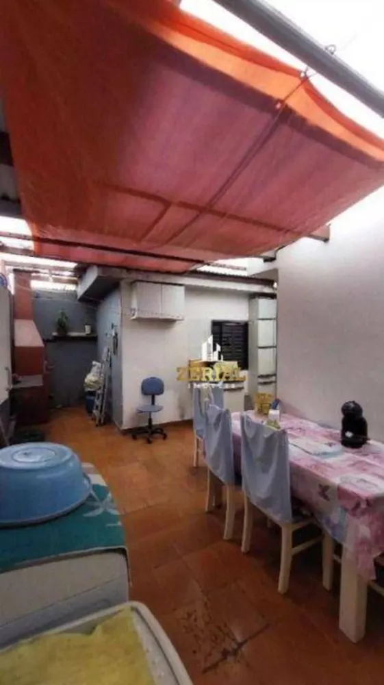 Casa, 7 quartos, 247 m² - Foto 2