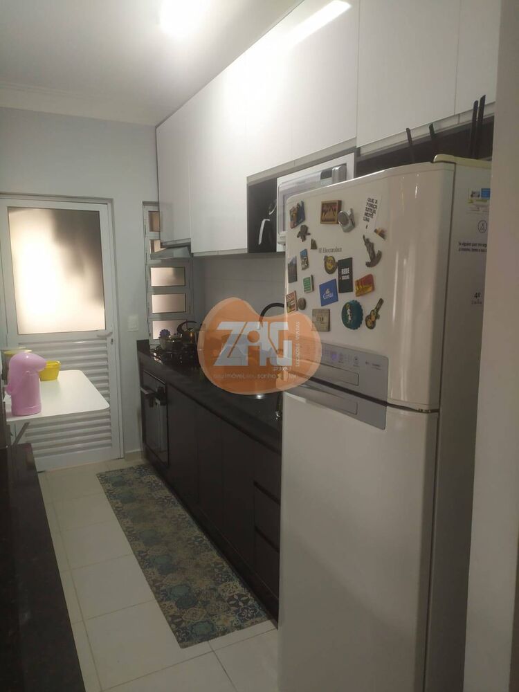 Apartamento, 2 quartos, 74 m² - Foto 2
