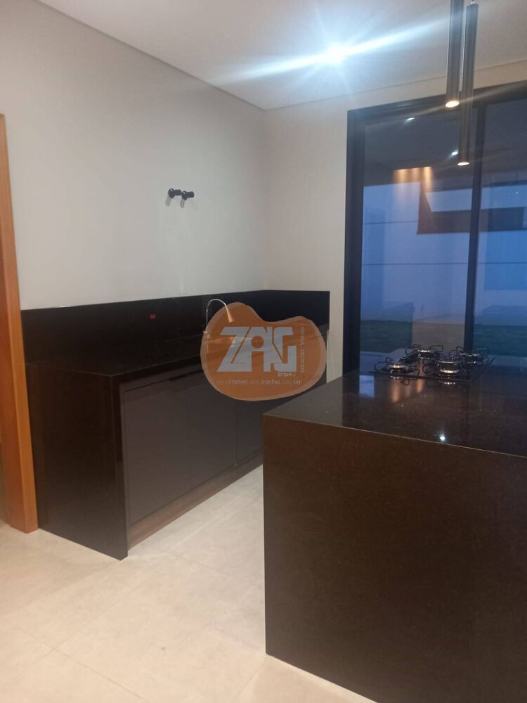 Casa, 3 quartos, 190 m² - Foto 2