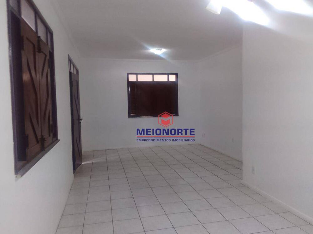 Casa à venda com 3 quartos, 120m² - Foto 3