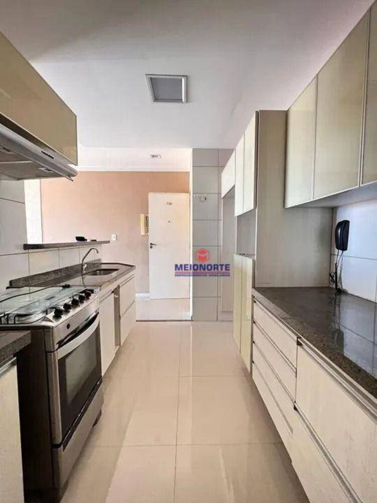 Apartamento à venda com 3 quartos, 79m² - Foto 1