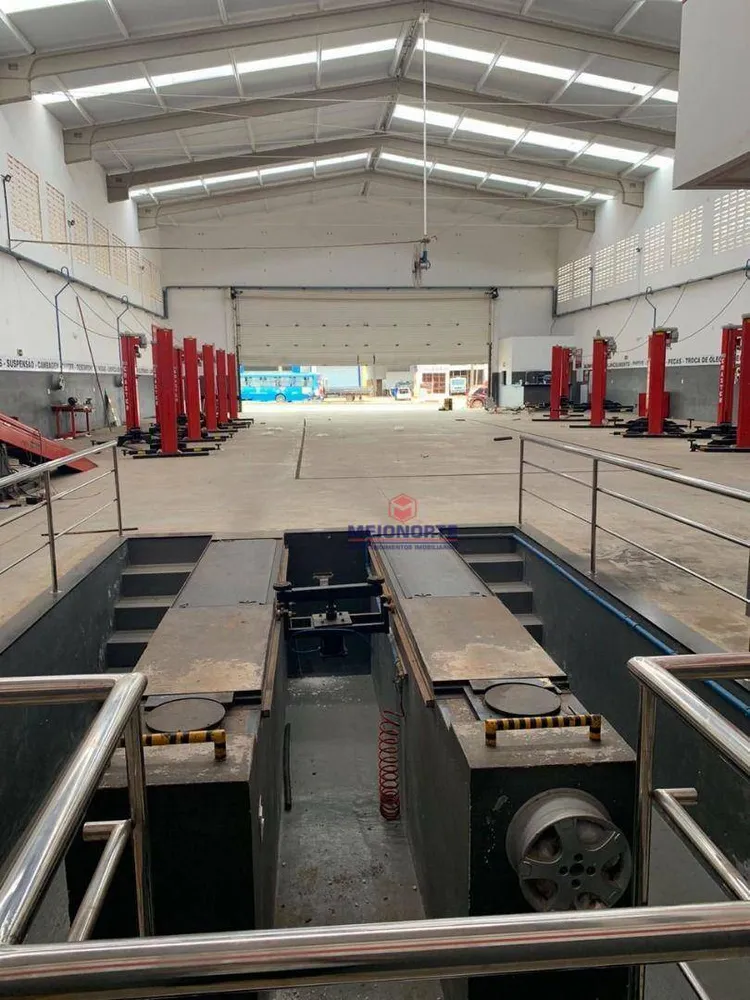 Depósito-Galpão, 1000 m² - Foto 1