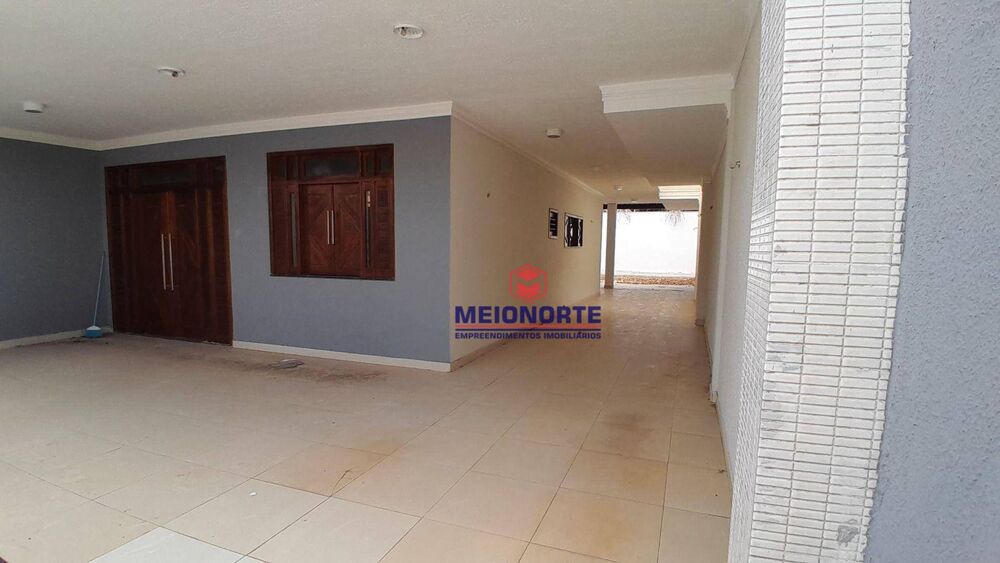 Casa à venda com 5 quartos, 350m² - Foto 3