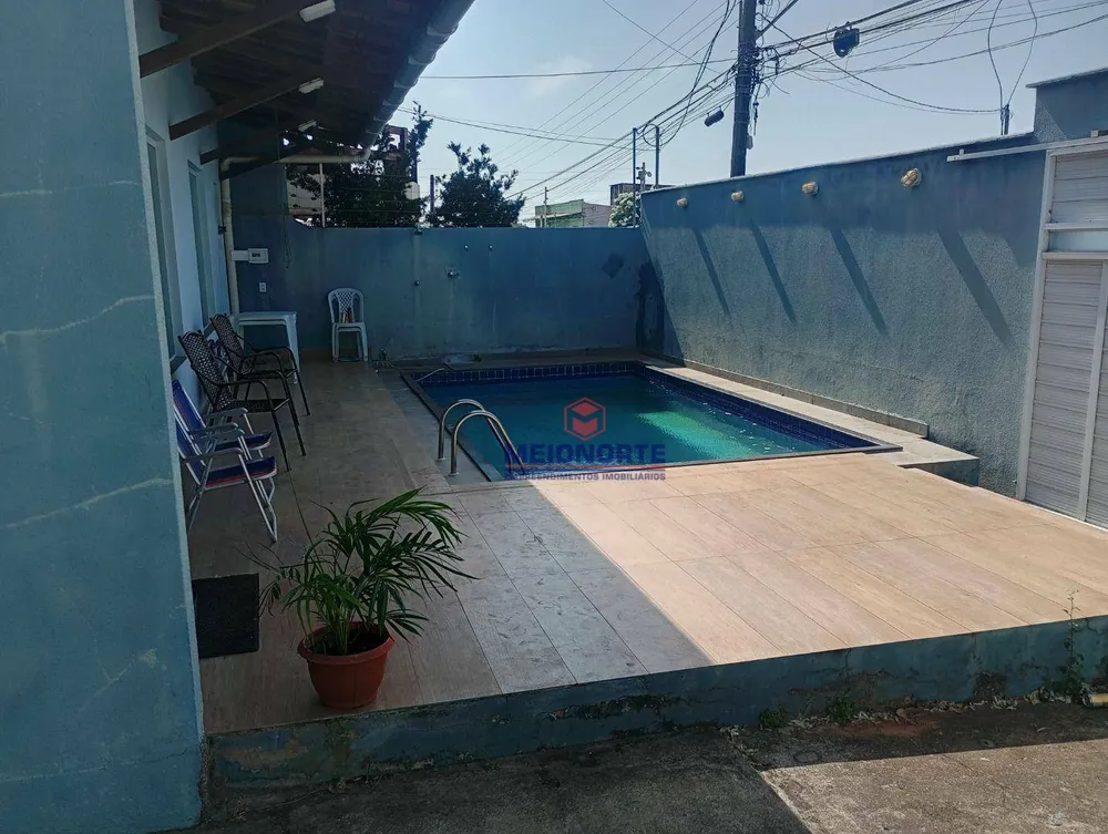Casa, 5 quartos, 360 m² - Foto 1