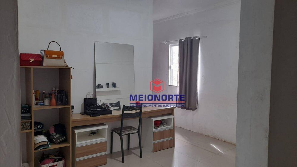 Casa para alugar com 4 quartos, 201m² - Foto 4