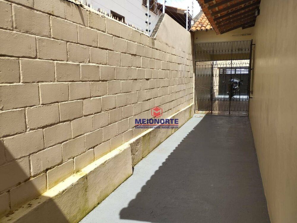 Casa à venda com 4 quartos, 150m² - Foto 24