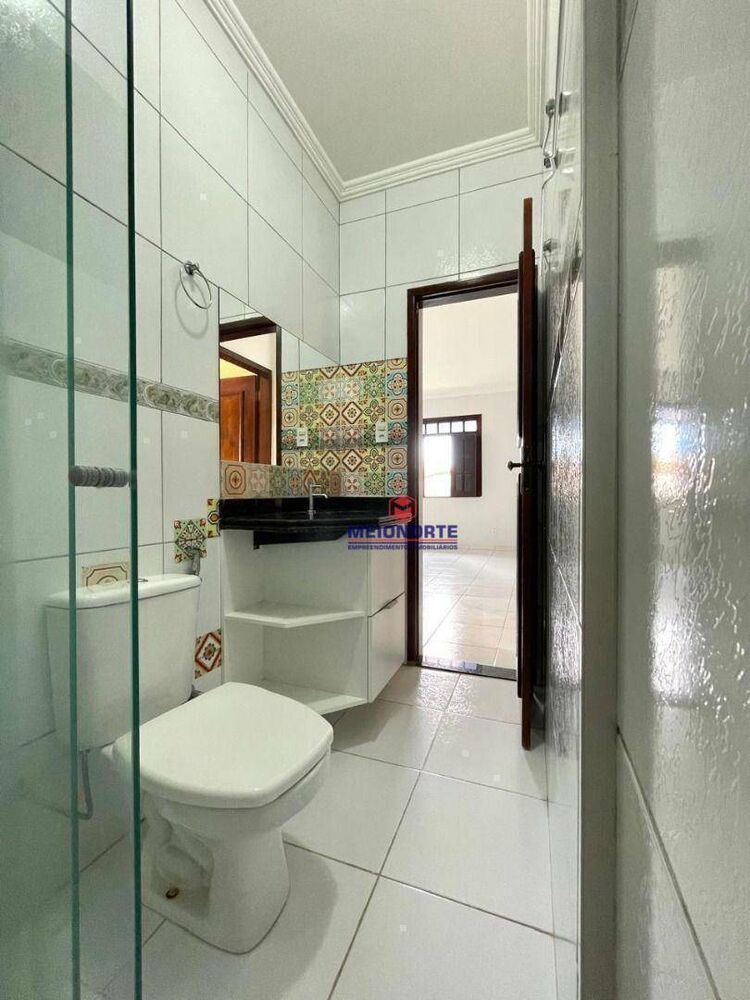 Casa à venda com 4 quartos, 262m² - Foto 1