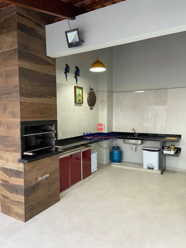 Casa, 4 quartos, 250 m² - Foto 2