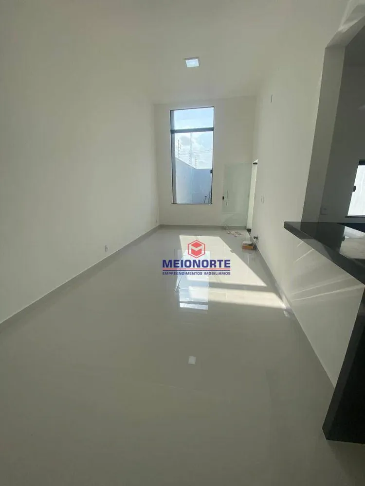 Casa, 3 quartos, 121 m² - Foto 2
