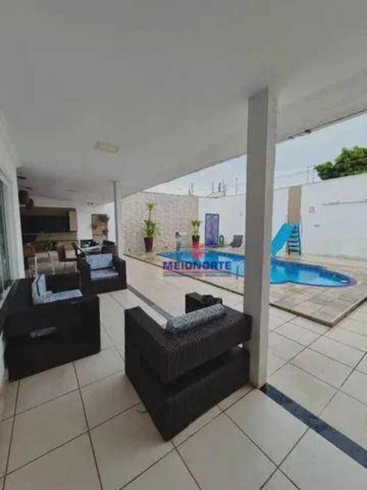 Casa à venda com 3 quartos, 375m² - Foto 2