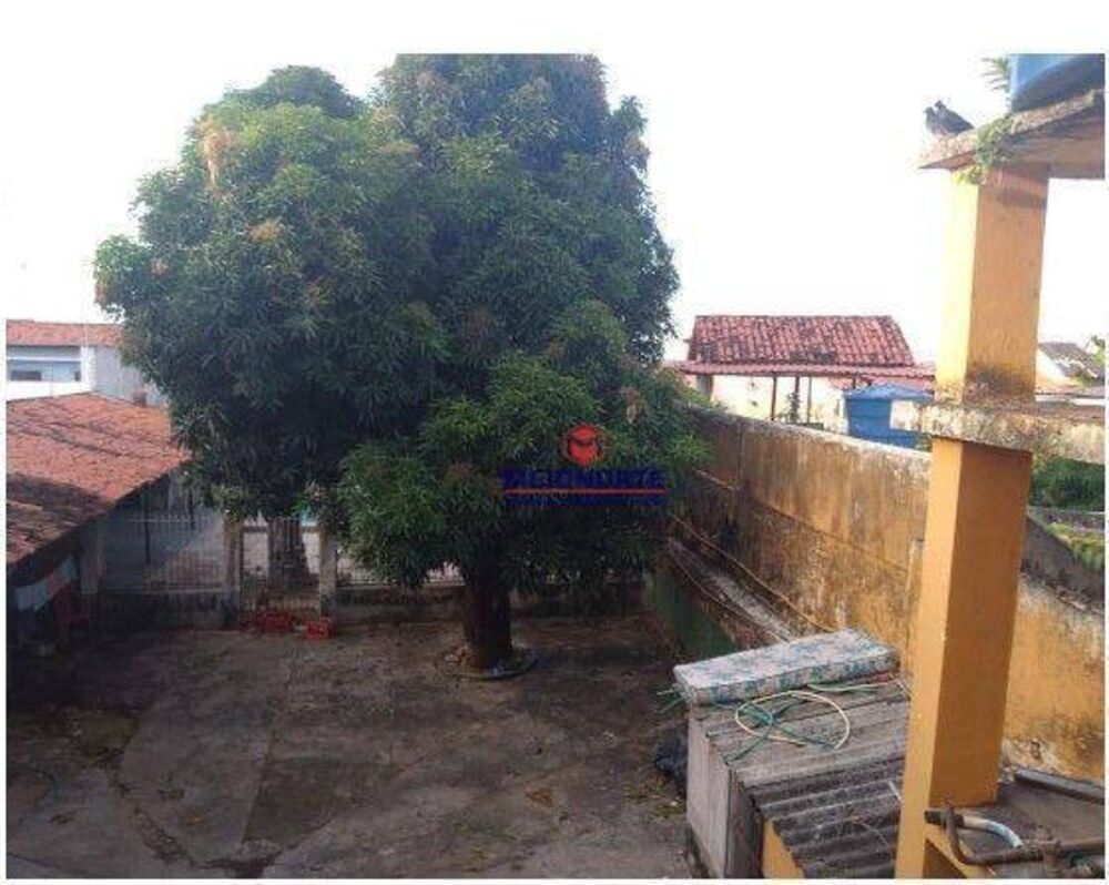 Casa à venda e aluguel com 6 quartos, 400m² - Foto 3