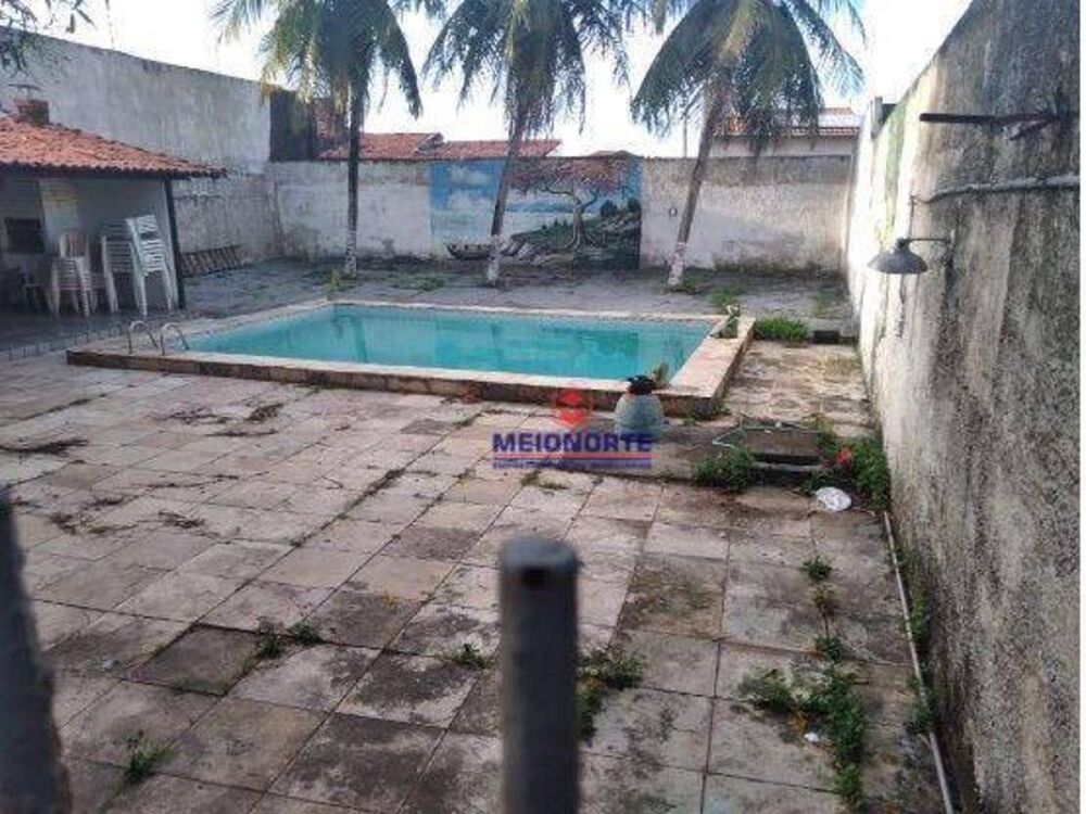 Casa à venda e aluguel com 6 quartos, 400m² - Foto 5