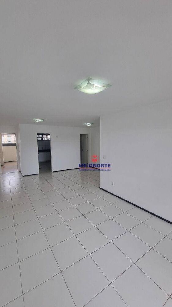 Apartamento à venda com 3 quartos, 117m² - Foto 4