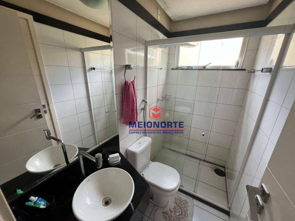 Casa de Condomínio à venda com 4 quartos, 243m² - Foto 4