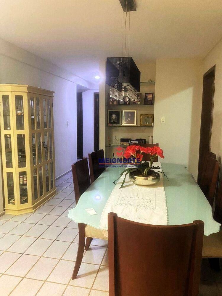 Apartamento à venda com 3 quartos, 130m² - Foto 1