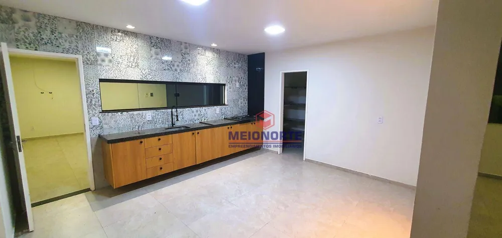 Casa, 4 quartos, 238 m² - Foto 1