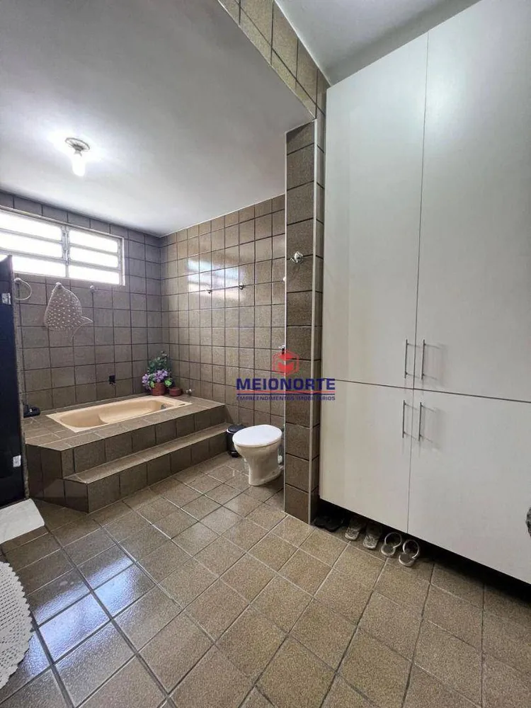 Casa, 3 quartos, 200 m² - Foto 11