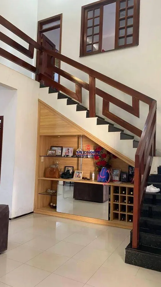 Casa, 4 quartos, 270 m² - Foto 2