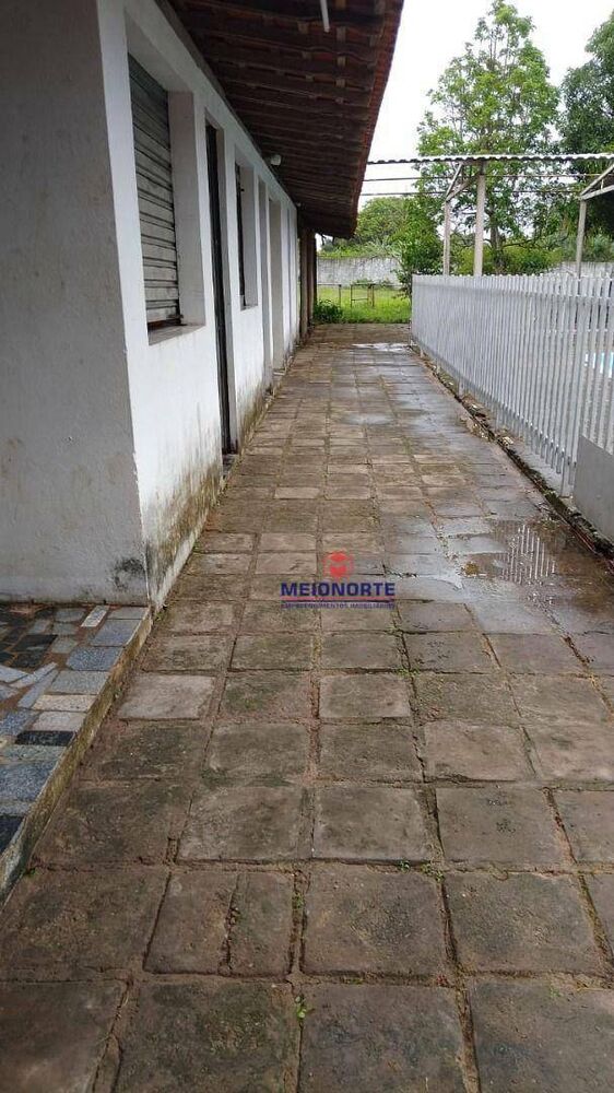 Sítio à venda com 3 quartos, 320m² - Foto 2