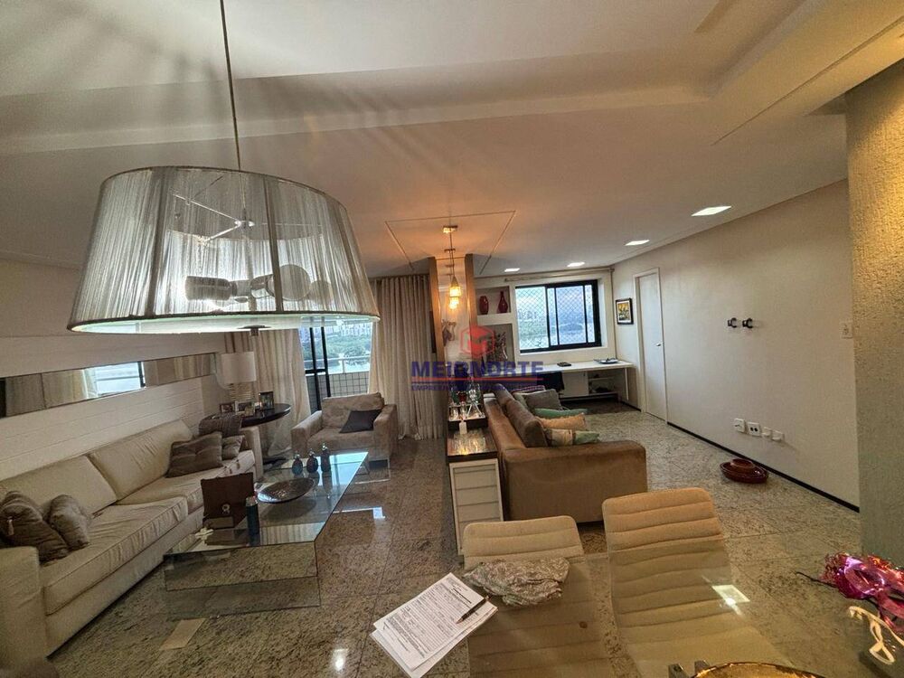 Apartamento à venda com 3 quartos, 115m² - Foto 2