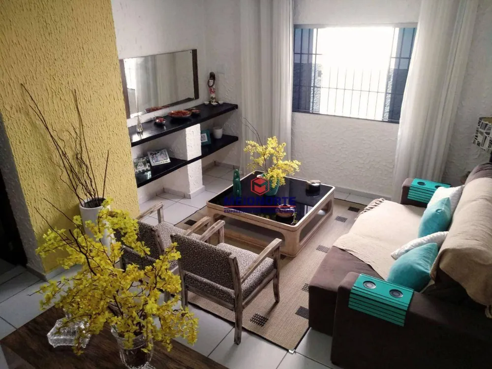 Casa, 3 quartos, 290 m² - Foto 1
