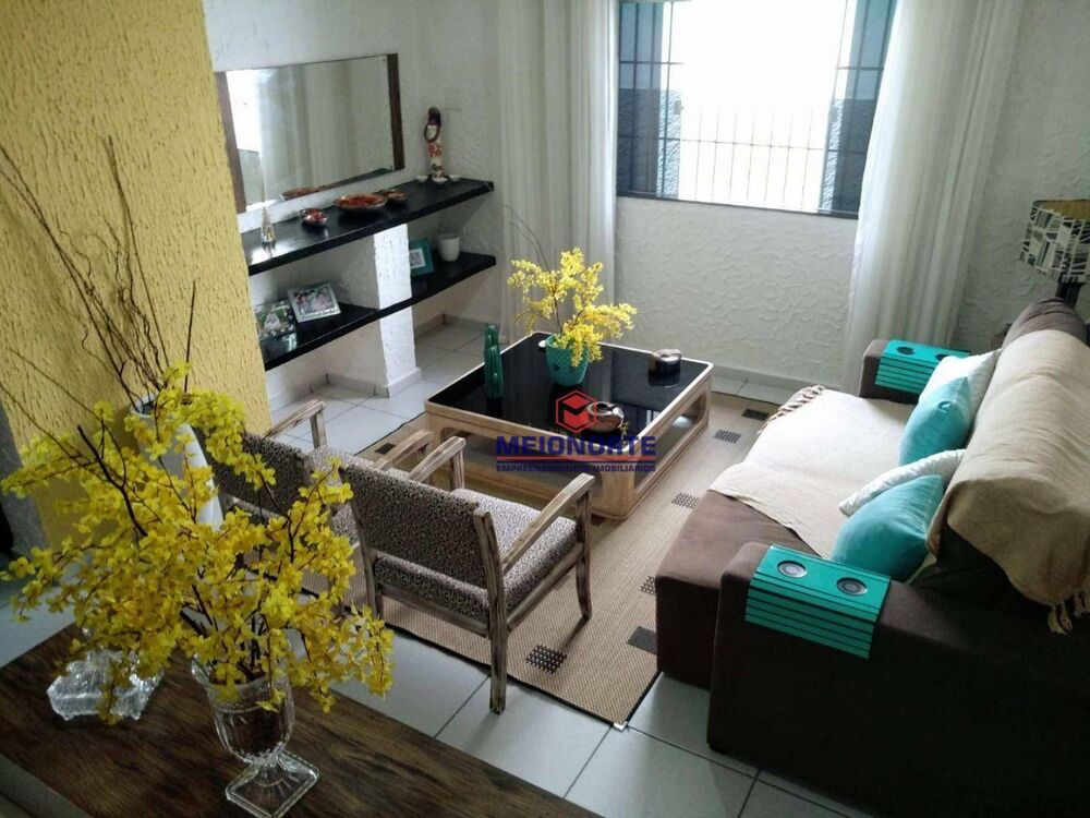 Casa, 3 quartos, 290 m² - Foto 1