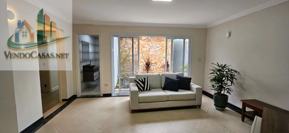 Casa, 3 quartos, 167 m² - Foto 1