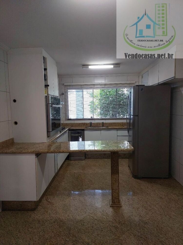 Casa, 5 quartos, 300 m² - Foto 1