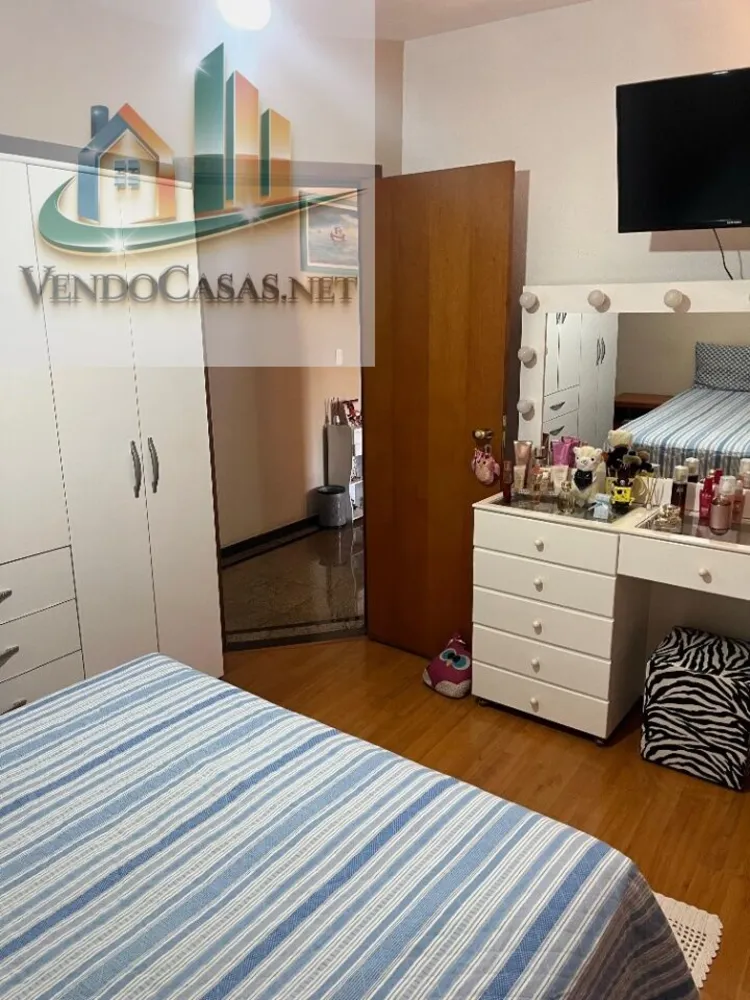 Casa, 4 quartos, 180 m² - Foto 4