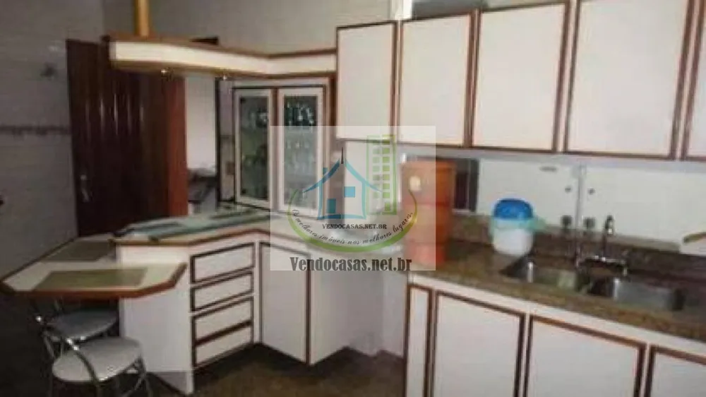 Casa, 4 quartos, 180 m² - Foto 11