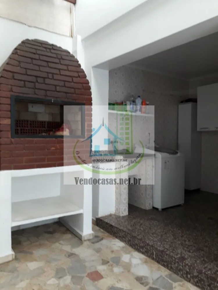 Casa, 4 quartos, 250 m² - Foto 2