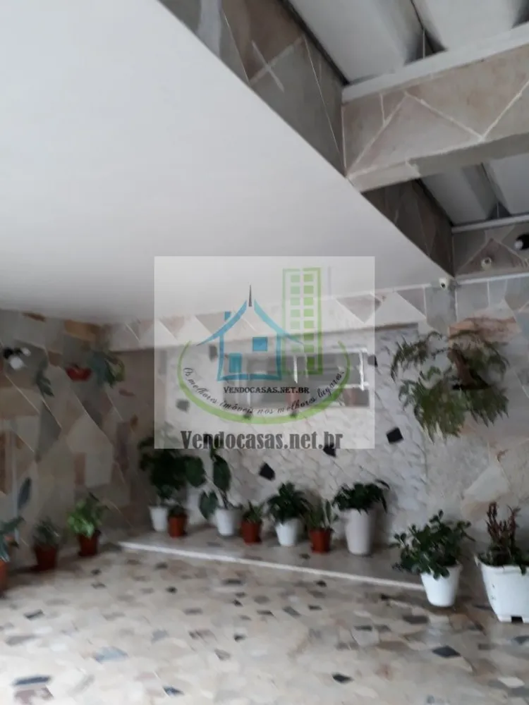 Casa, 4 quartos, 250 m² - Foto 1