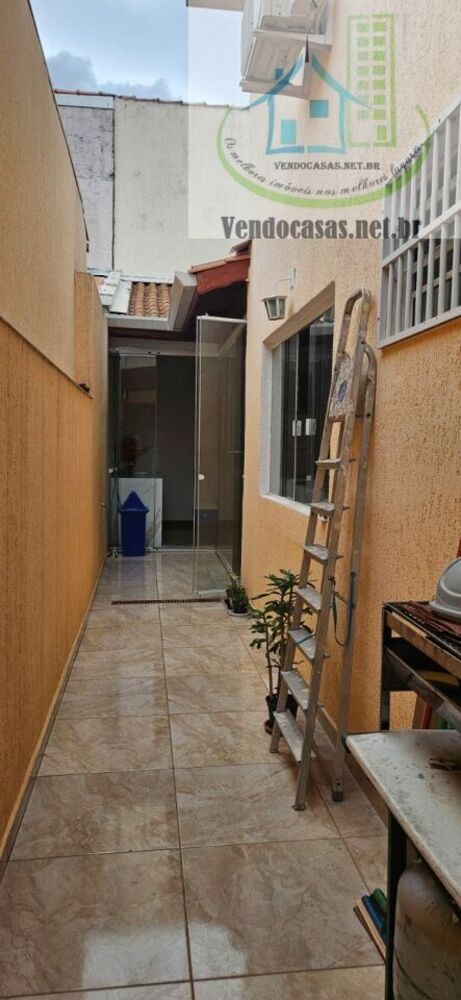 Casa, 3 quartos, 144 m² - Foto 2
