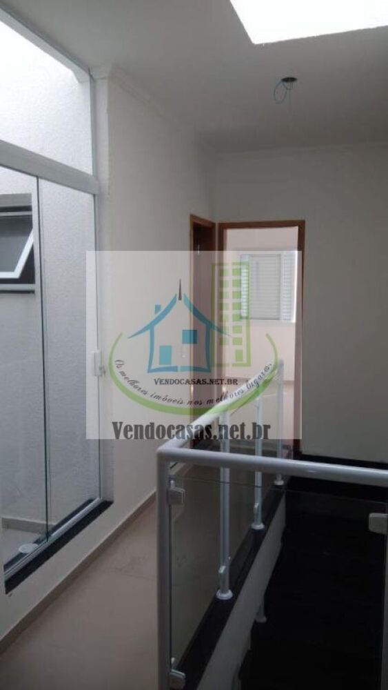 Casa à venda com 3 quartos, 110m² - Foto 2