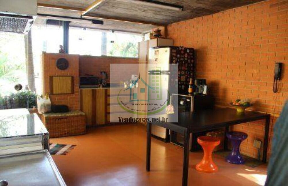 Casa, 3 quartos, 230 m² - Foto 1