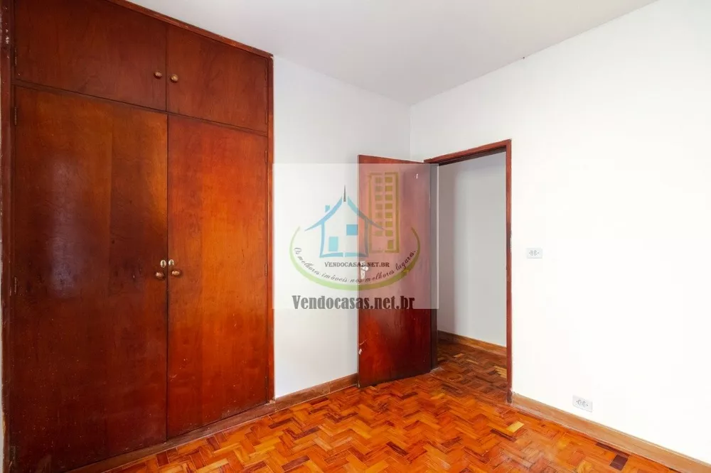 Casa à venda com 4 quartos, 182m² - Foto 9