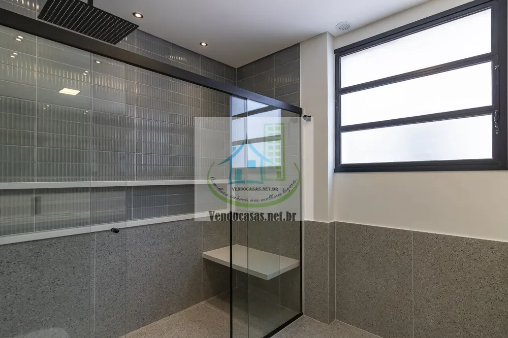 Apartamento, 3 quartos, 212 m² - Foto 1
