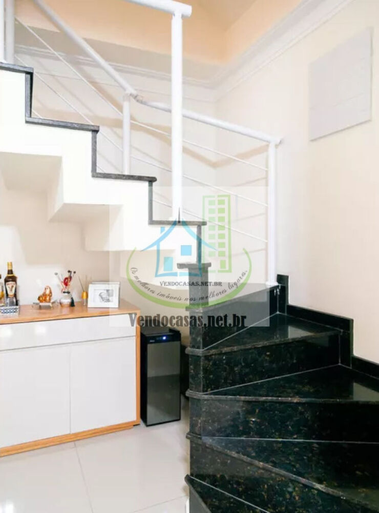 Casa, 3 quartos, 131 m² - Foto 1