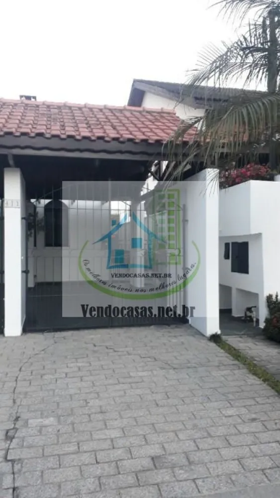 Casa, 3 quartos, 200 m² - Foto 2