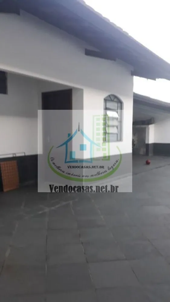 Casa, 3 quartos, 200 m² - Foto 1