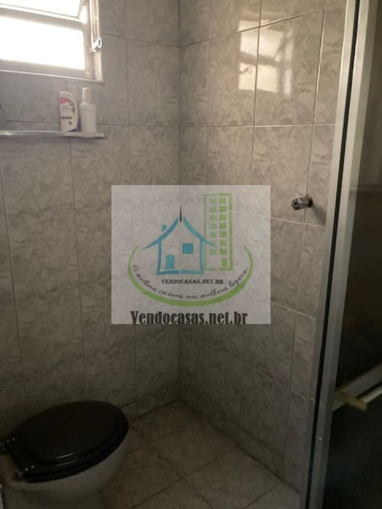 Casa à venda com 3 quartos, 386m² - Foto 2
