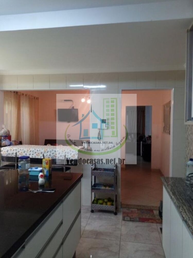 Casa, 3 quartos, 102 m² - Foto 2